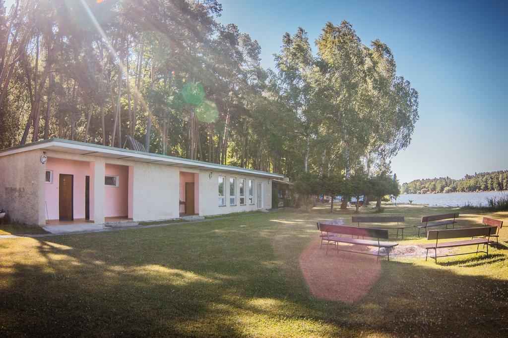 Yacht Club Bezdrev Ξενοδοχείο Hluboká nad Vltavou Εξωτερικό φωτογραφία